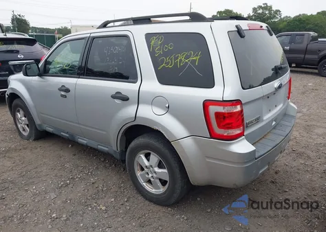 2010 Ford Escape Xlt from USA, damaged, VIN 1FMCU9DG2AKA15307